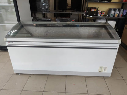 Ladă frigorifică cu geam,180cm lățime, sticlă securizată, -24°C, termometru, spațiu depozitare inox